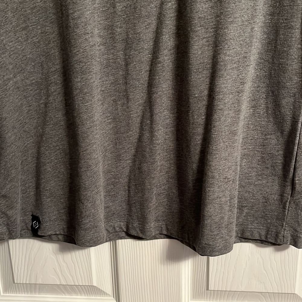 Be Happy T-shirt Women’s Size XL - Picture 3 of 7
